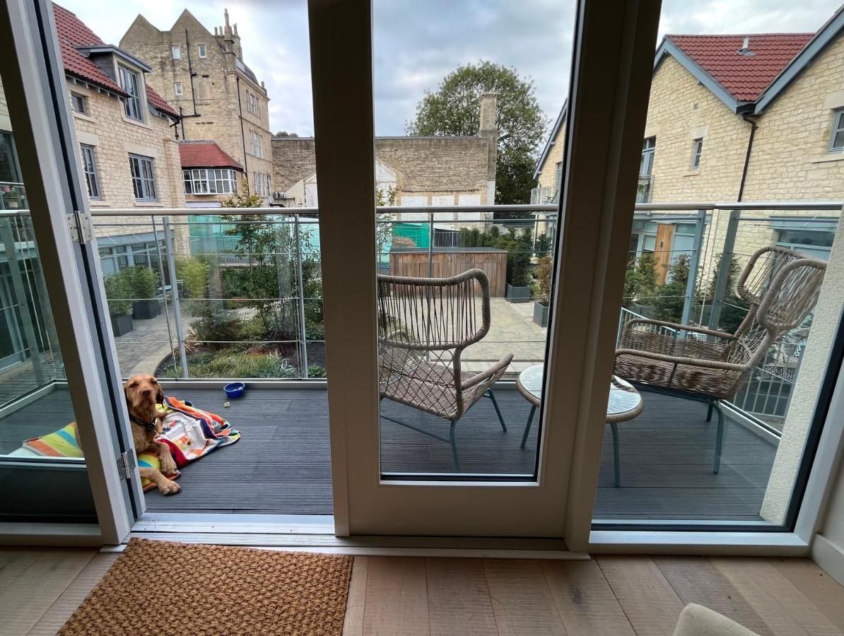 Walcot Yard With Parking, Bath Keys Apartment Bagian luar foto