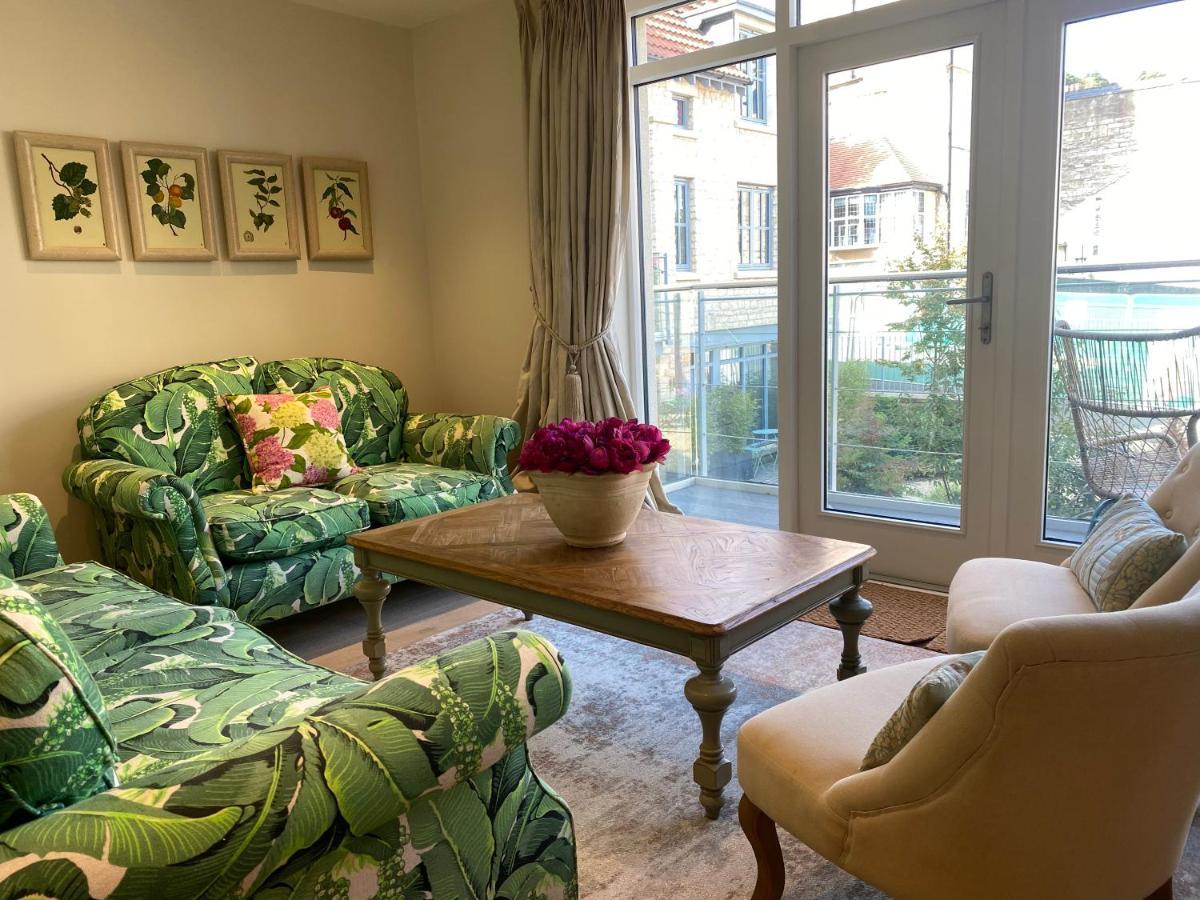 Walcot Yard With Parking, Bath Keys Apartment Bagian luar foto