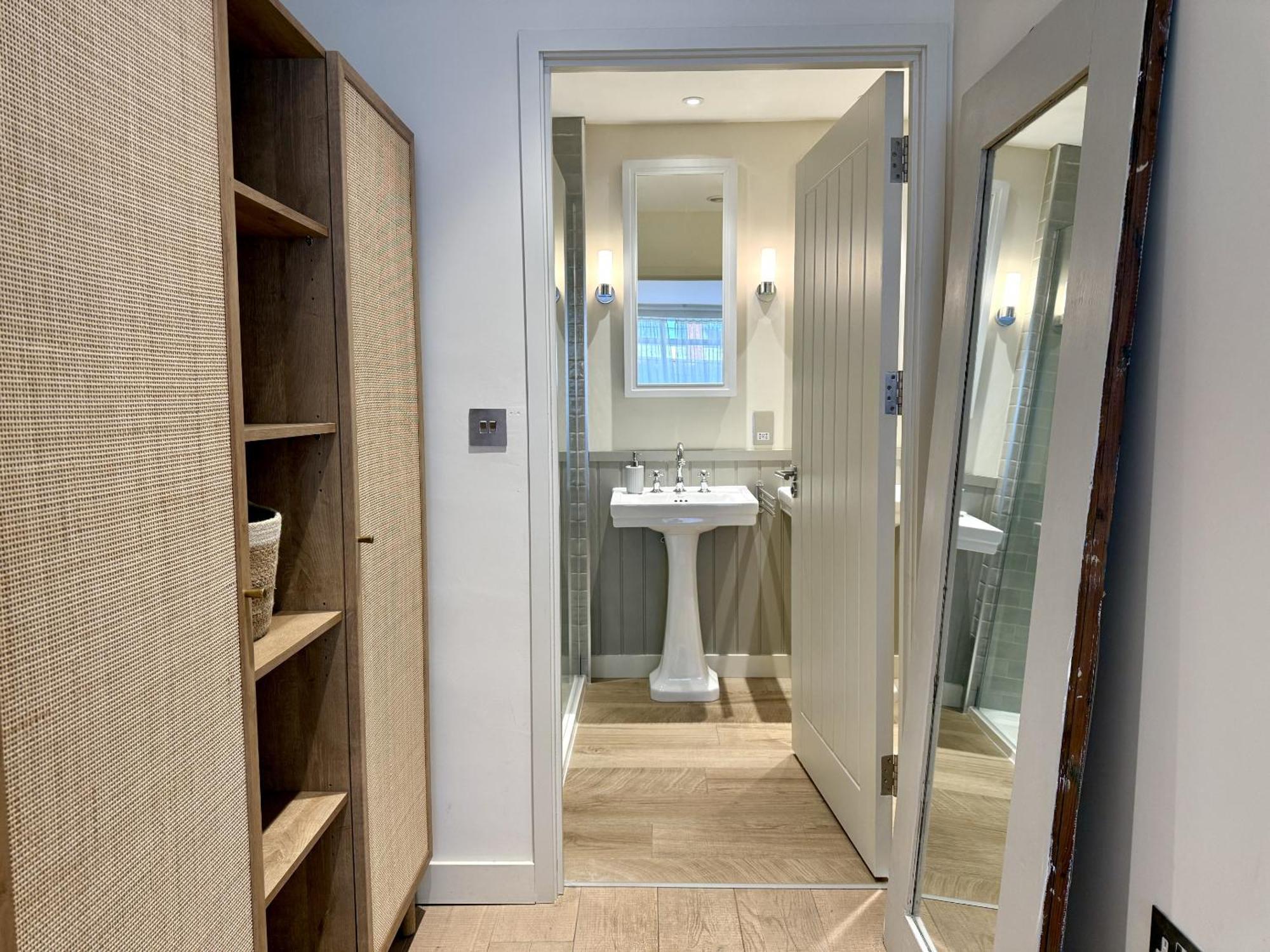 Walcot Yard With Parking, Bath Keys Apartment Bagian luar foto